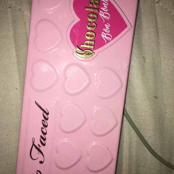 BRAND NEW too face pallet - Picture 2 of 2